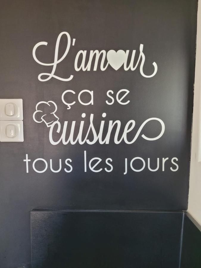 Chaleureuse Bergerie Renovee. Сasa de vacaciones Tourrette-Levens